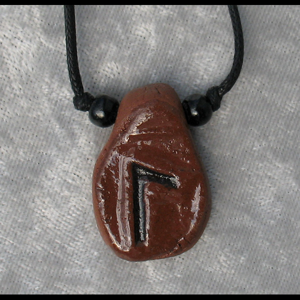 Collier Runique "Laguz"